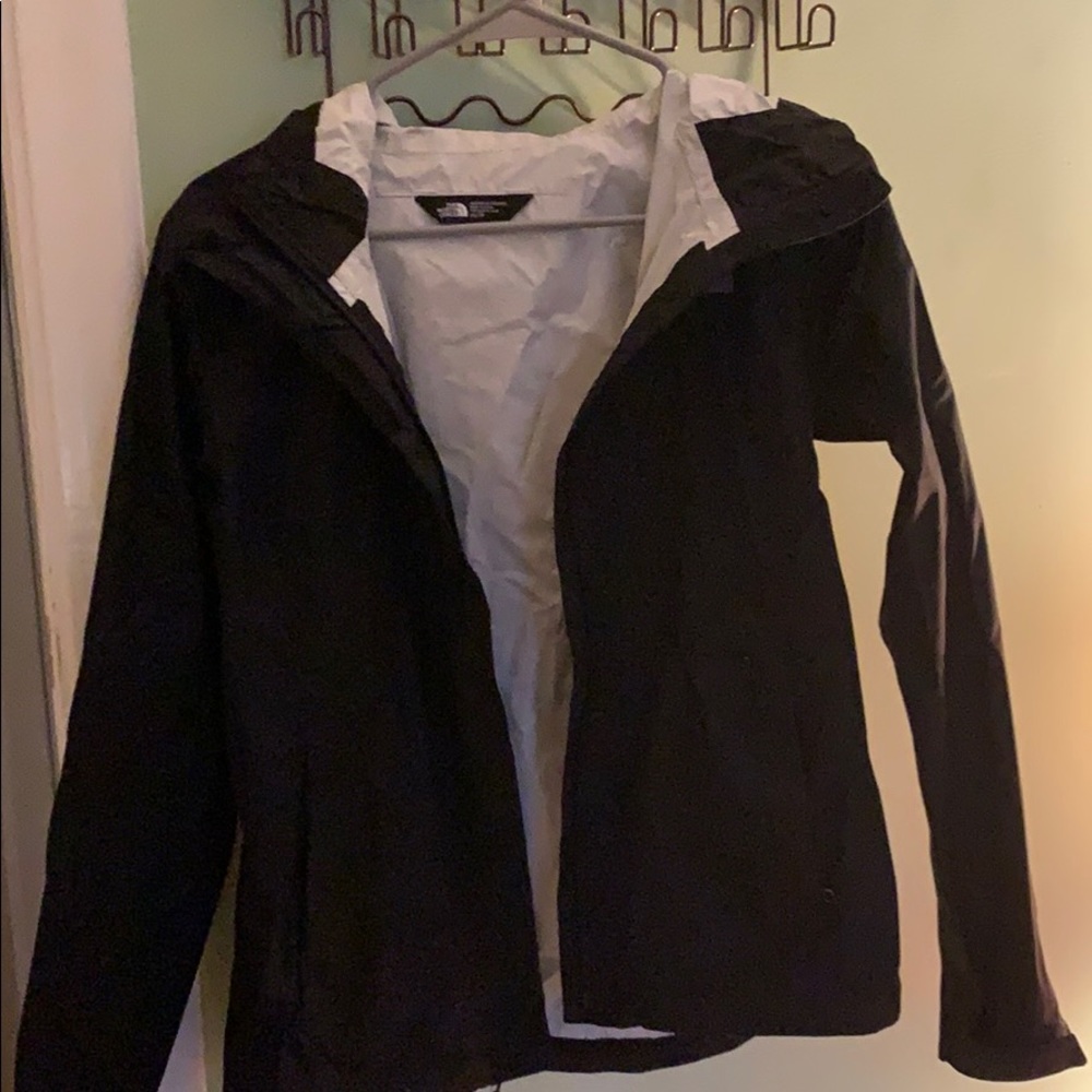 The North Face Women’s Venture 2 rainjacket, Size XS